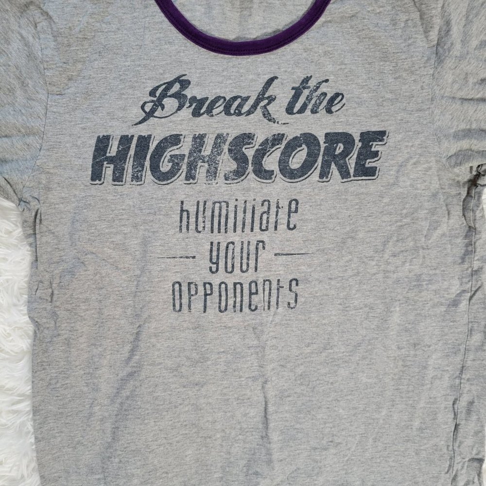 Fishbone Tee Shirt - Size Medium - Picture 3 of 9